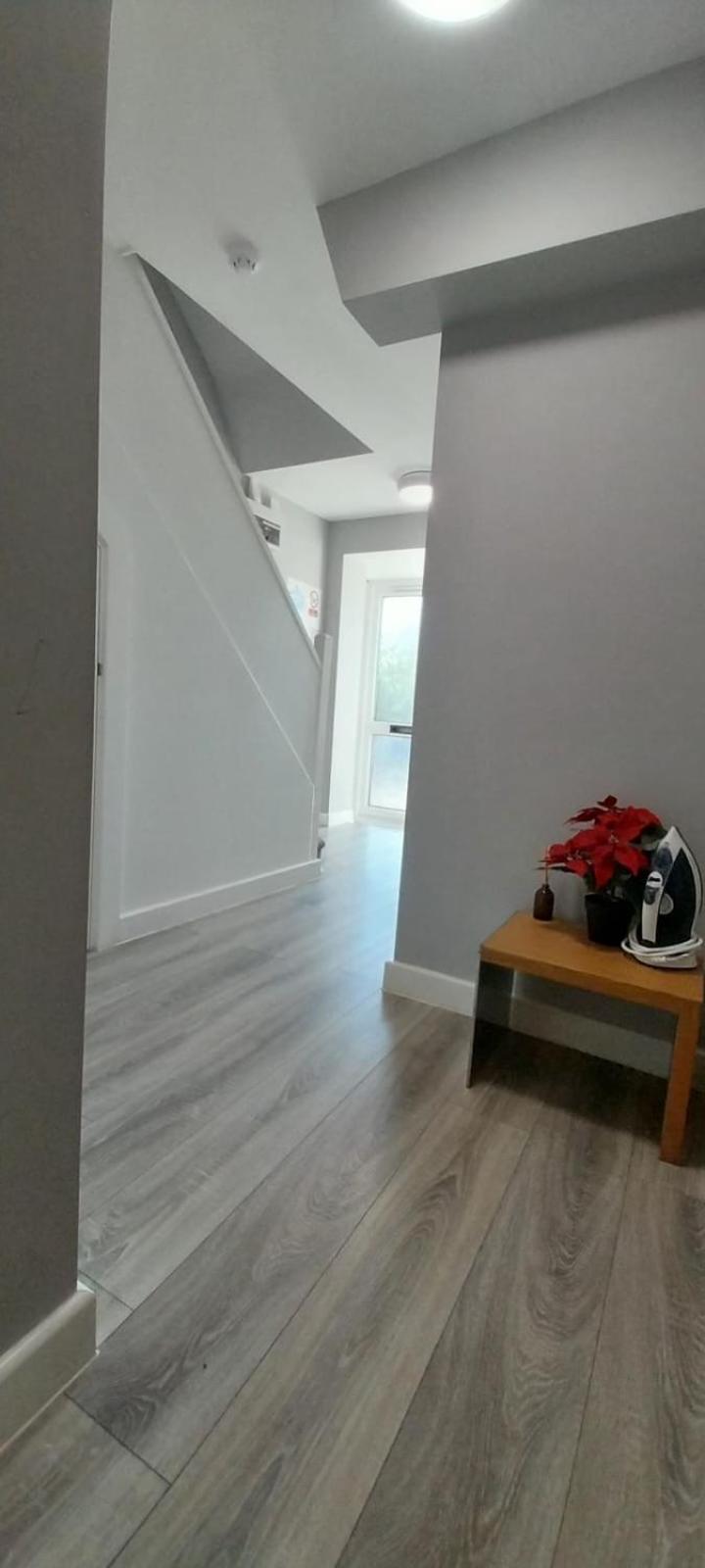 Stylish Home From Home 奥平顿 外观 照片